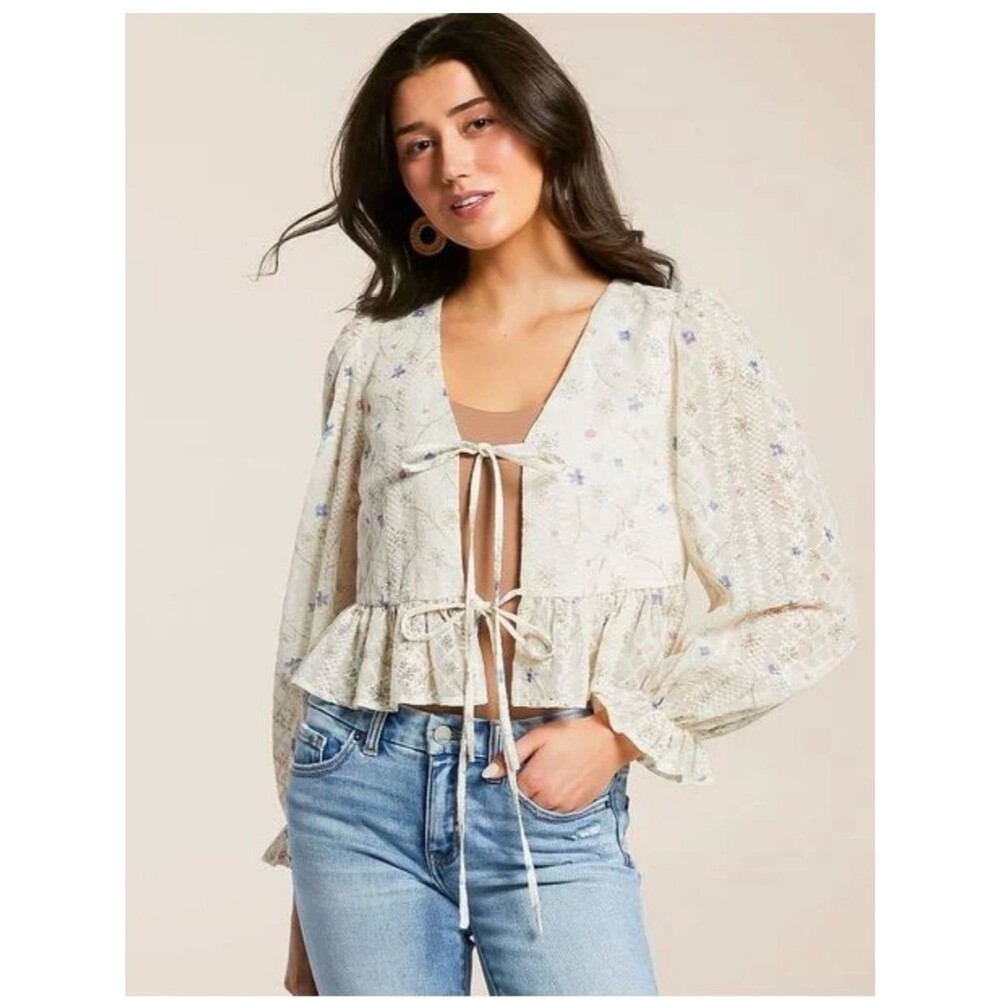 Willow & Root
Women's Natural Embroidered Floral Top Size XL